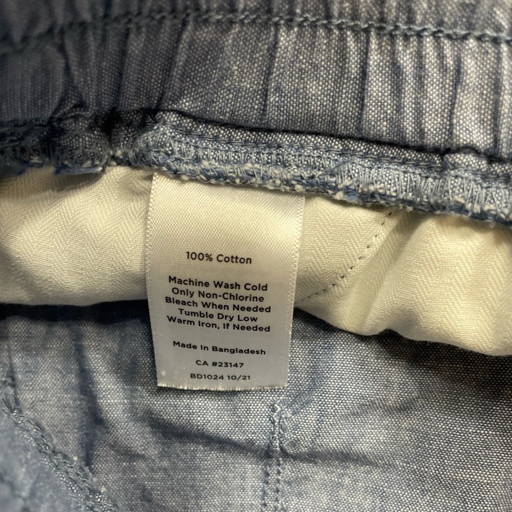 EUC Talbots Chambray Pull-on Shorts (E-1) - Picture 7 of 7